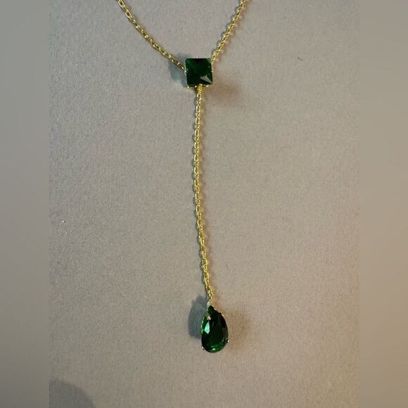 Elegant Gold and Green Necklace A1527 - Picture 4 of 5